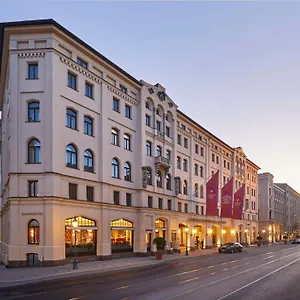 Hotel Vier Jahreszeiten Kempinski *****