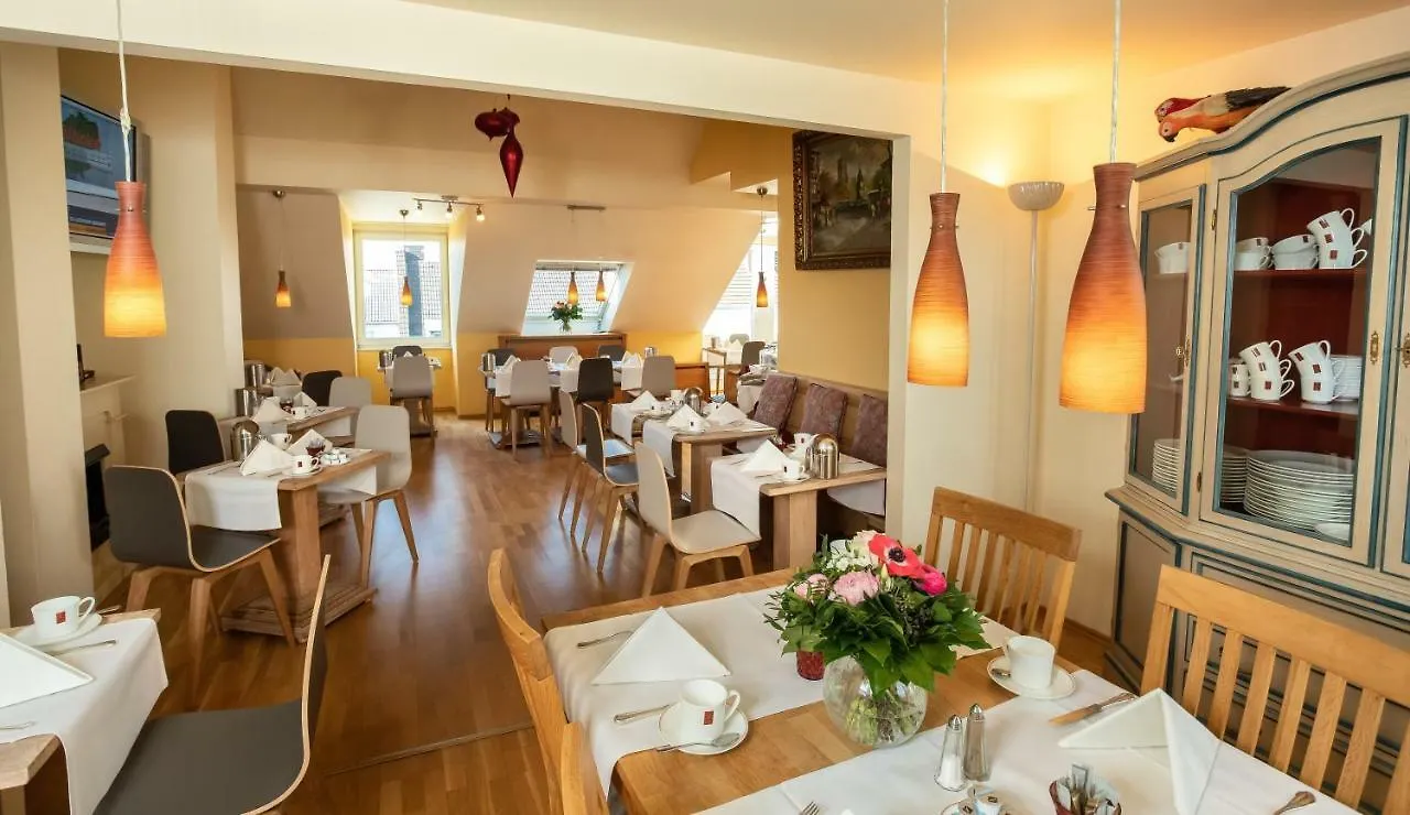 Hotel Lessing Düsseldorf 4*,  Németország